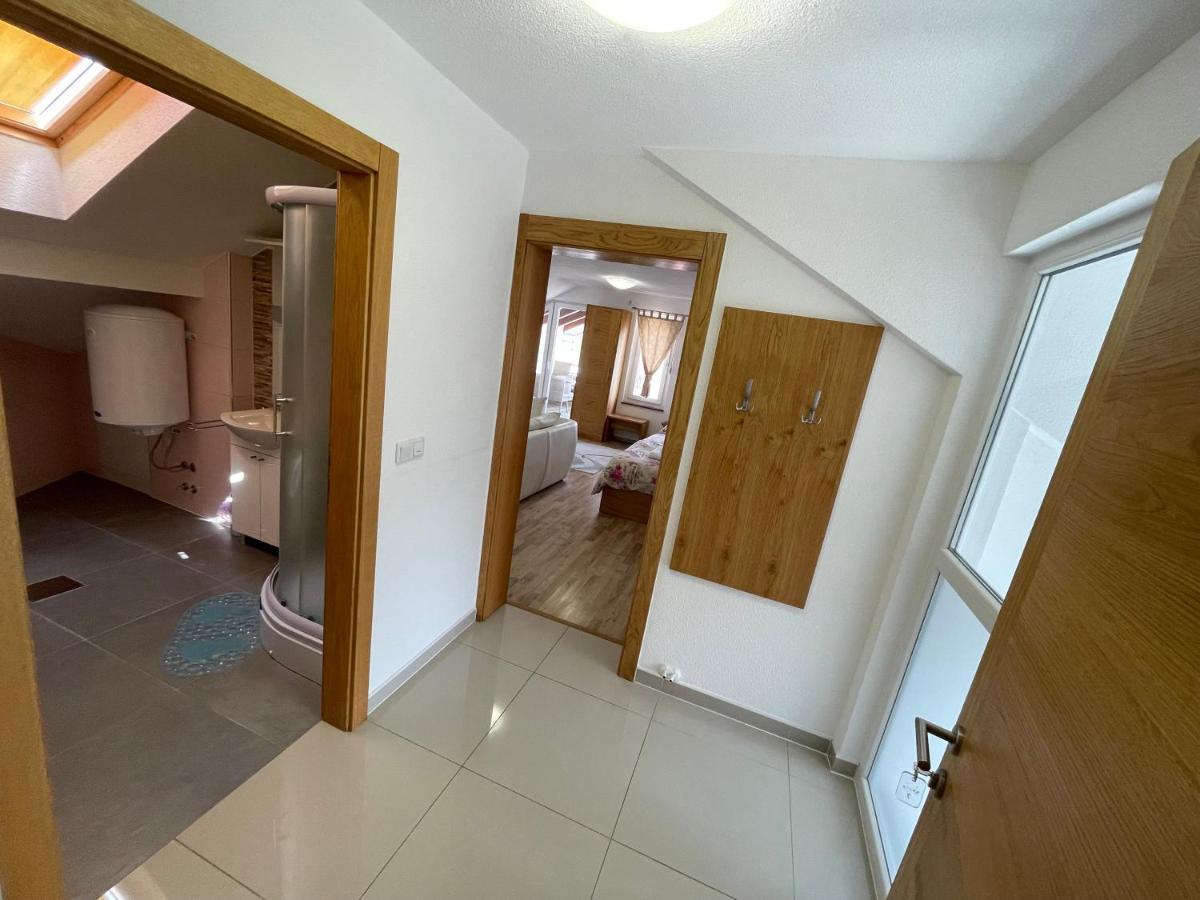 Villa Maja Bihać Exteriör bild
